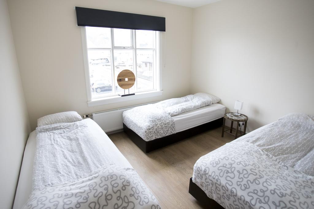 Aska Hostel Vestmannaeyjar Exterior photo