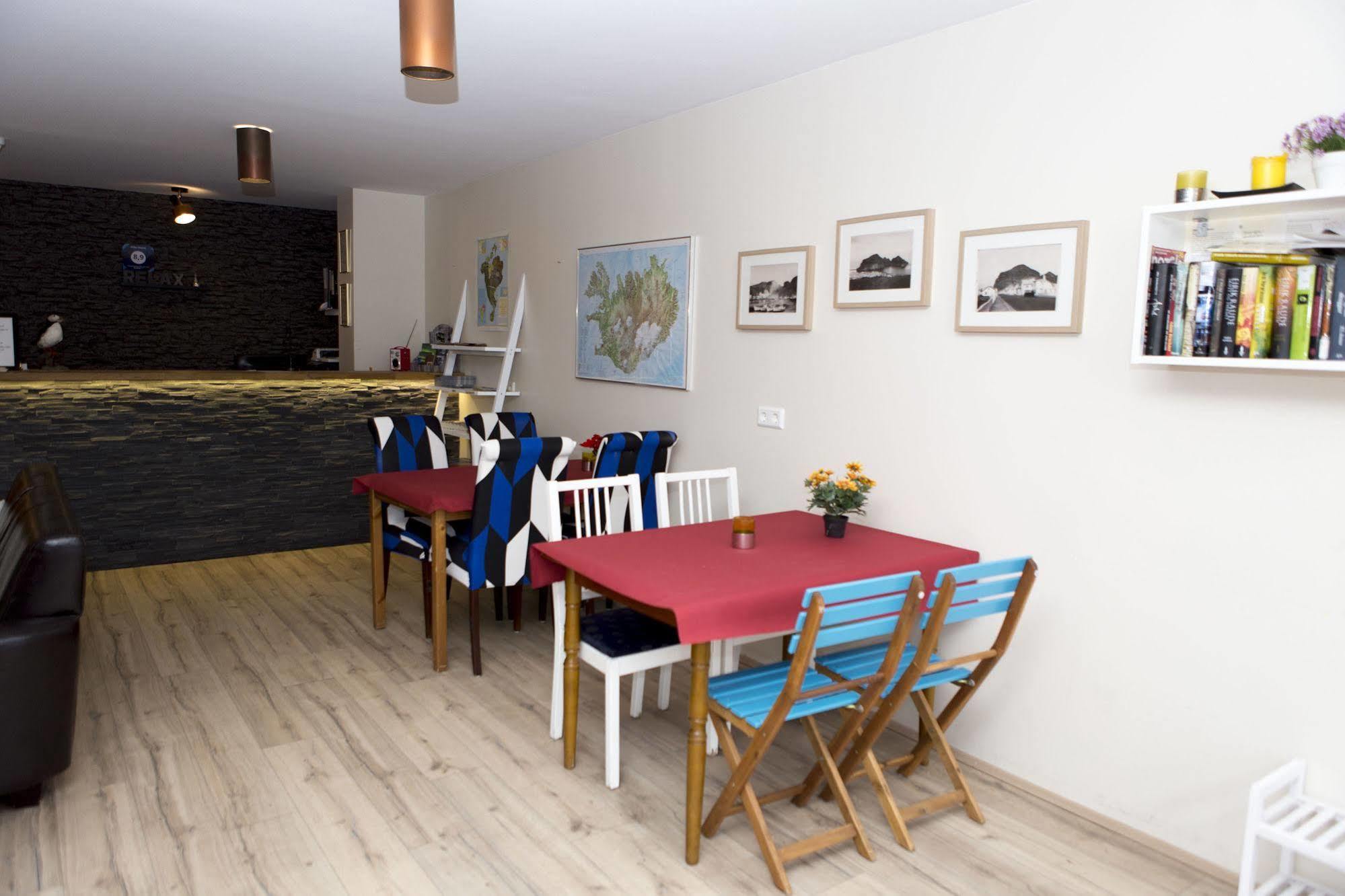 Aska Hostel Vestmannaeyjar Exterior photo